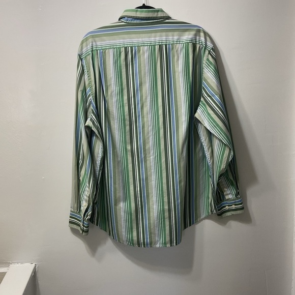 GAP,CLASSIC FIT,LONG SLEEVE,GREEN,TAN & STRIPED,BUTTON UP SHIRT.SIZE-L - Picture 2 of 10